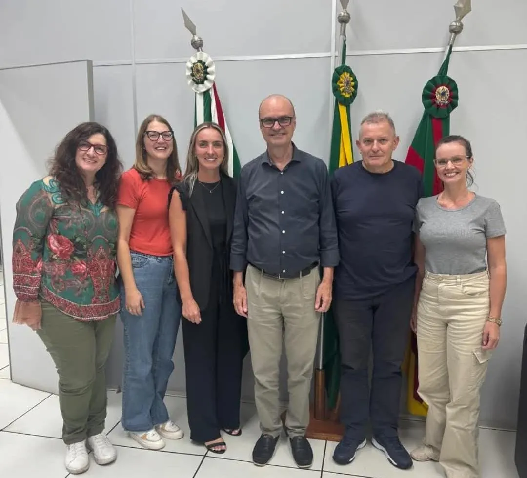 Deputado Estadual Gerson Burmann visita Linha Nova